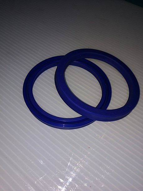 Манжет штоковый полиуретановый